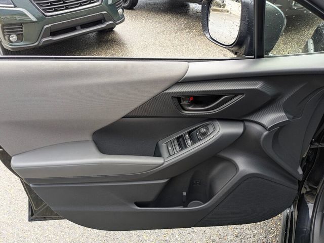 Used 2024 Subaru Crosstrek 2.0i AWD/4WD image 25