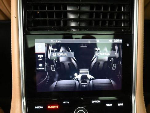 Used 2018 Porsche Panamera 4S w/ Premium Package Plus image 20