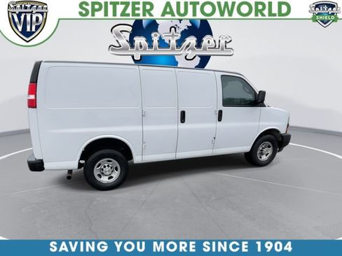 Used 2020 Chevrolet Express 2500 image 10
