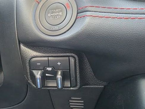 Used 2025 Dodge Durango GT AWD/4WD image 26
