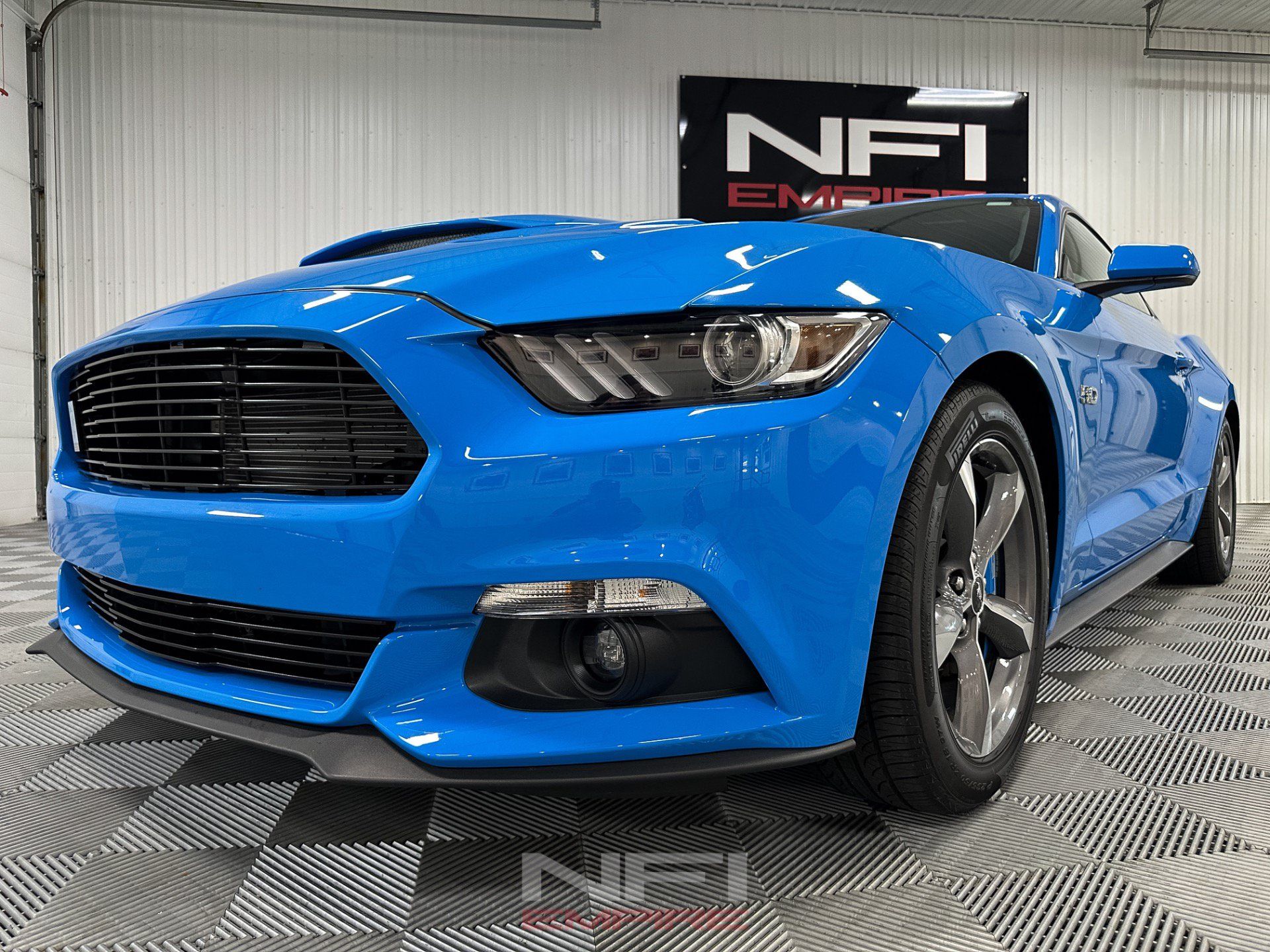 Used 2017 Ford Mustang GT RWD image 13