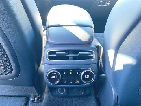 Used 2022 Genesis GV70 3.5T Sport w/ Sport Prestige Package AWD/4WD image 22
