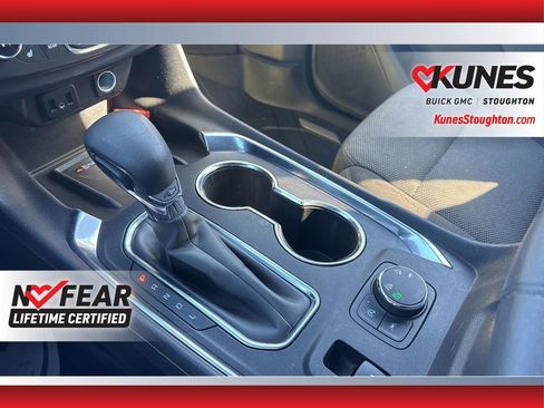 Used 2023 Chevrolet Traverse LT w/ LPO, Floor Liner Package image 34