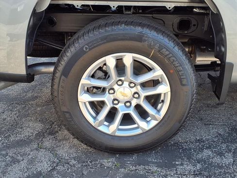 New 2026 Chevrolet Silverado 1500 LT image 4