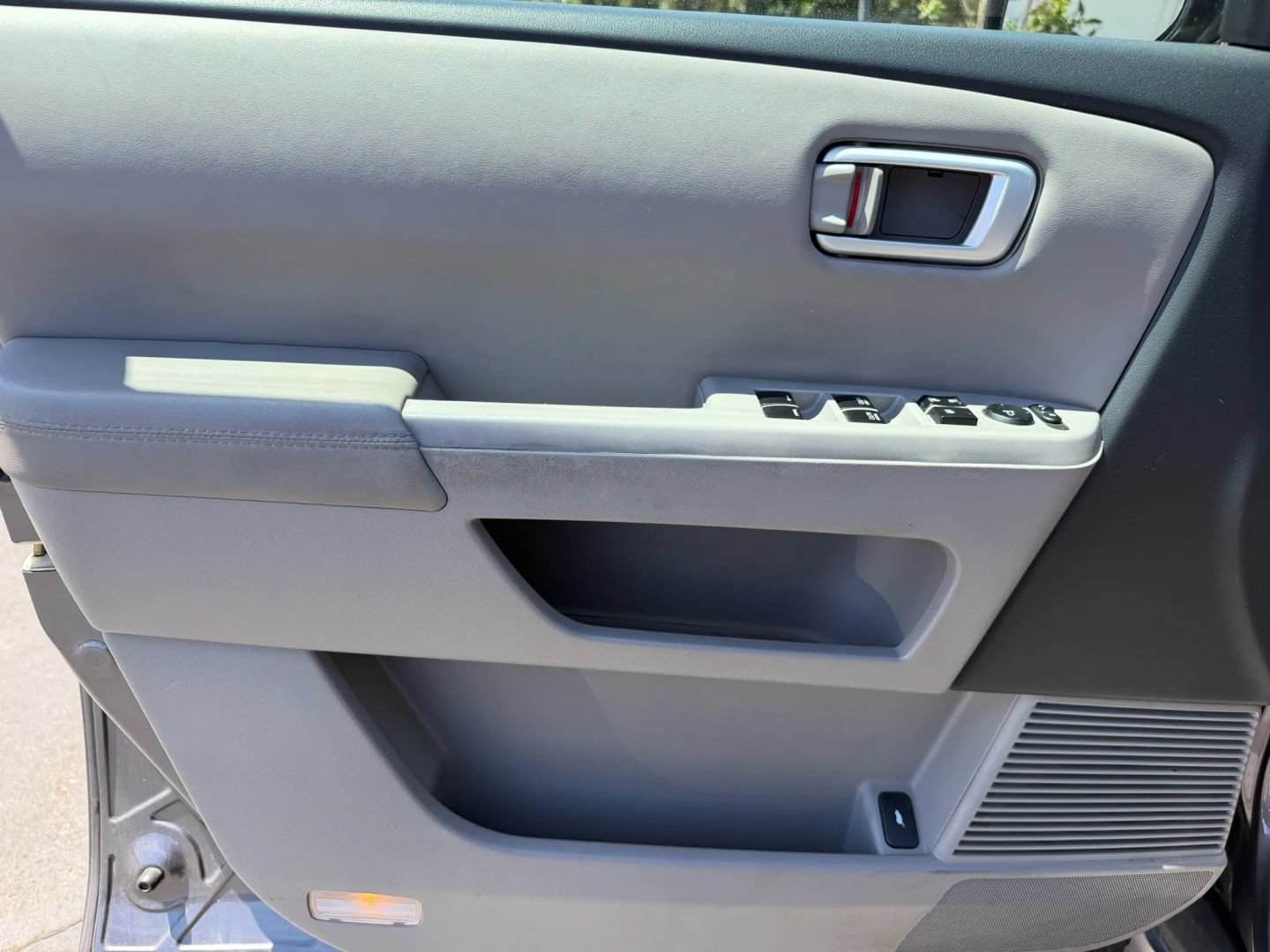 Used 2014 Honda Pilot EX-L image 9