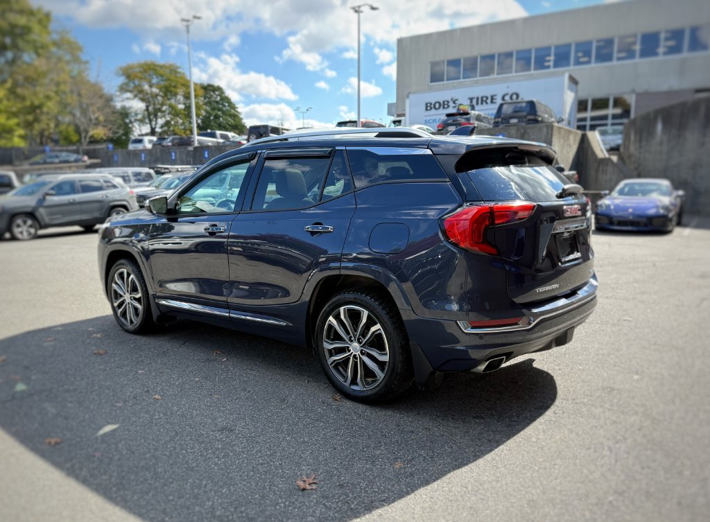 Used 2019 GMC Terrain Denali w/ Advanced Safety Package AWD/4WD image 12