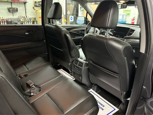Used 2020 Honda Pilot EX-L image 27