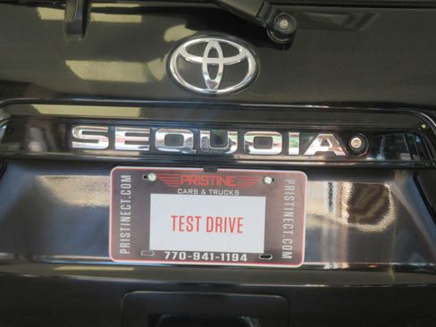 Used 2019 Toyota Sequoia SR5 image 70