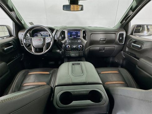 Used 2019 GMC Sierra 1500 AT4 w/ Off Road Performance Package image 33