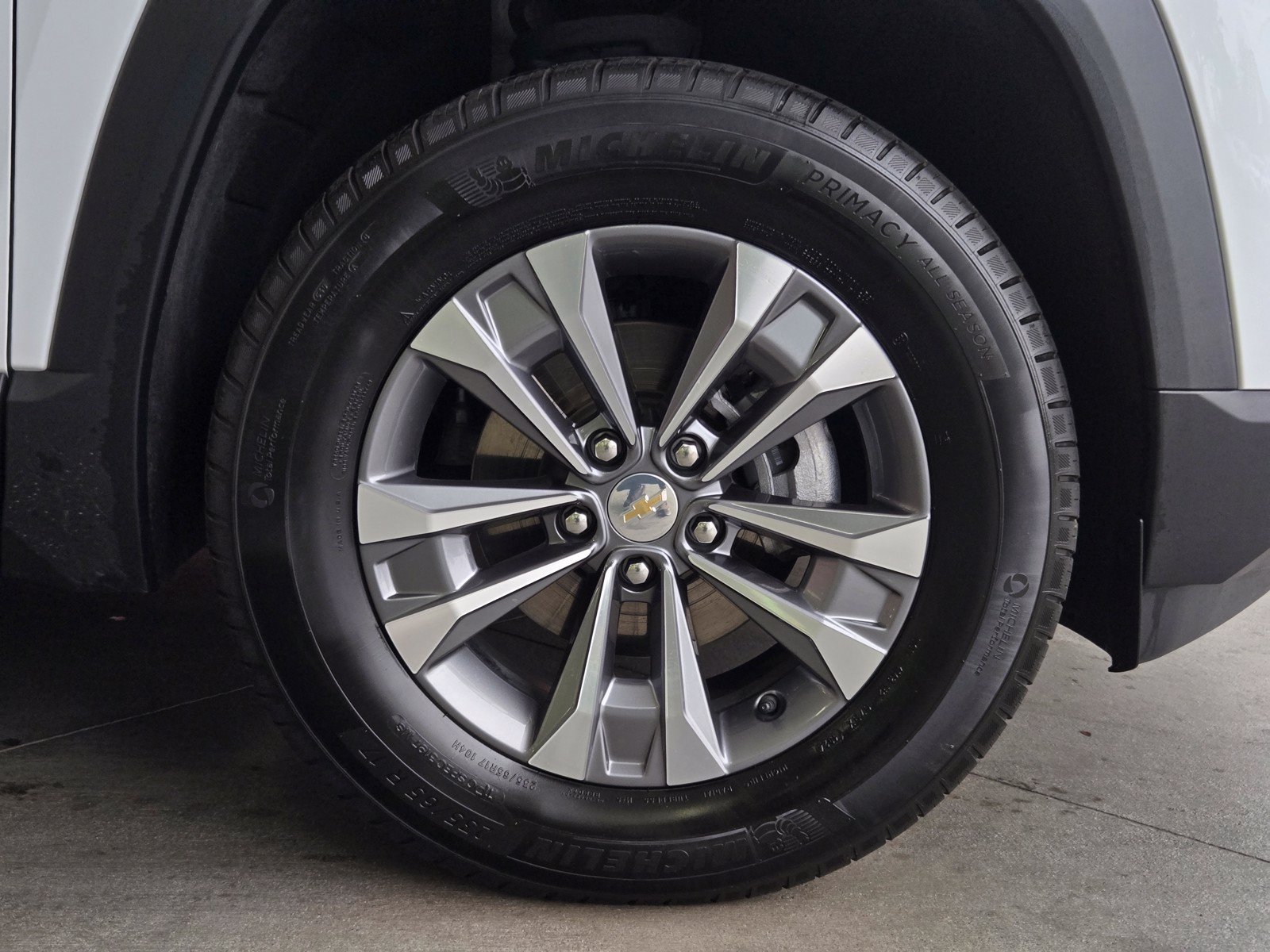 Used 2025 Chevrolet Equinox LT w/ Convenience Package II AWD/4WD image 7