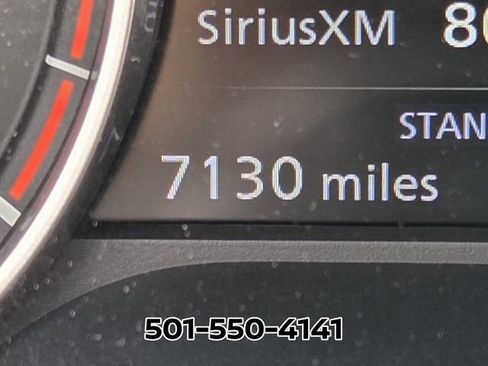 Used 2025 Nissan Rogue SV w/ SV Premium Package FWD image 30