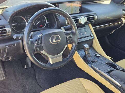 Used 2019 Lexus RC 300 AWD image 8