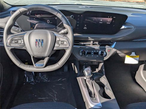 New 2026 Buick Envista Preferred image 13