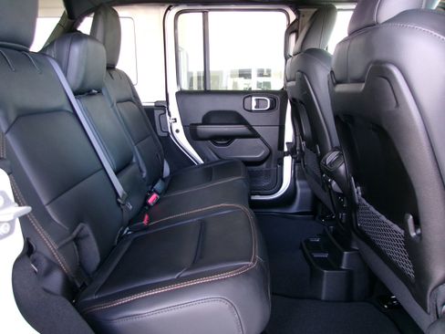 New 2025 Jeep Wrangler Unlimited Sahara image 17