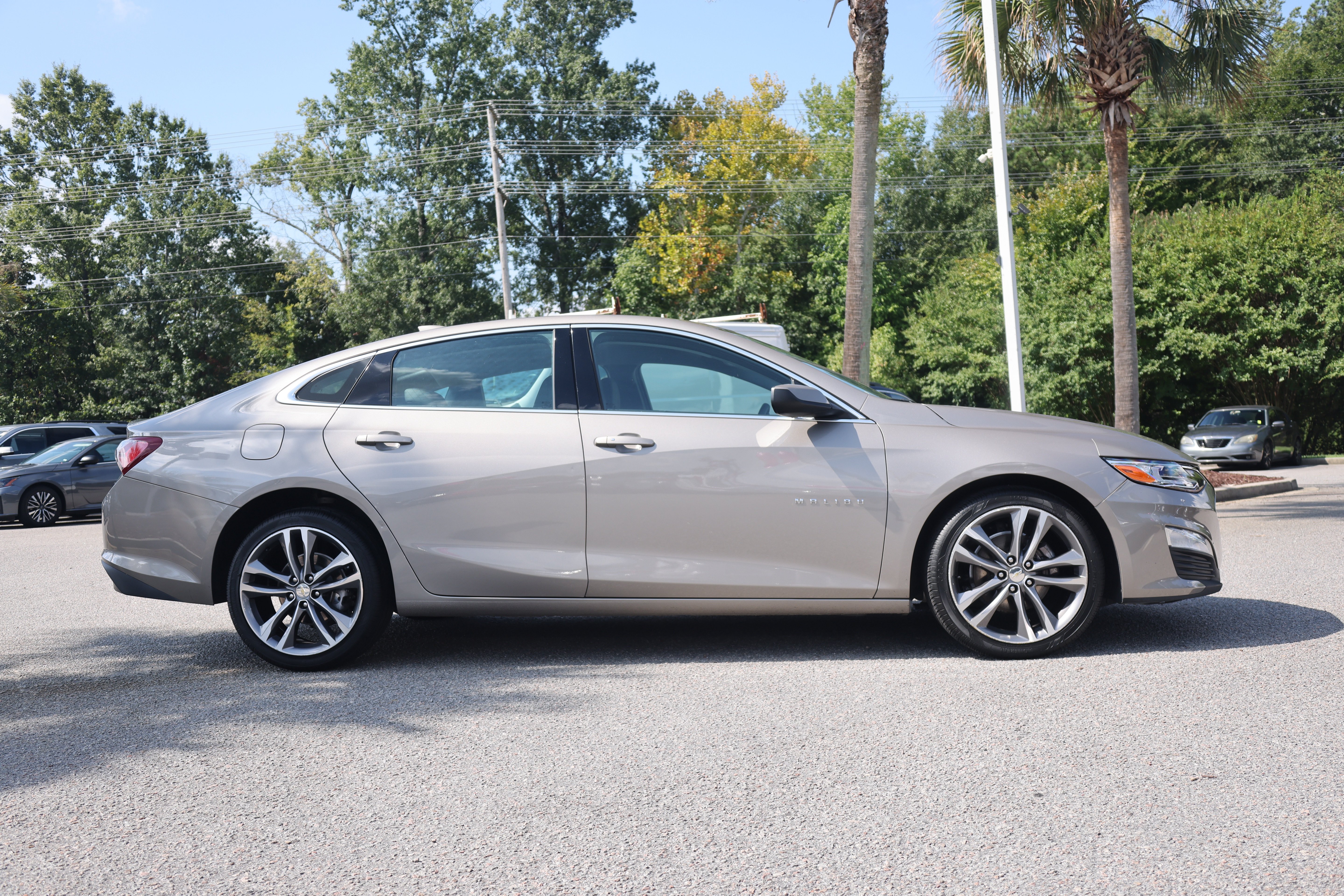 Used 2024 Chevrolet Malibu LT FWD image 6