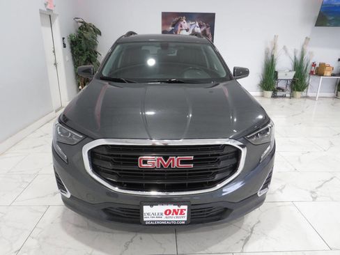 Used 2018 GMC Terrain SLE w/ Driver Convenience Package AWD/4WD image 8