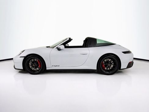 Certified 2025 Porsche 911 Targa 4 GTS AWD/4WD image 2