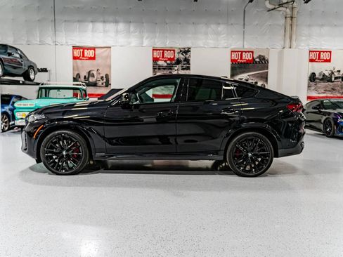 Used 2024 BMW X6 M60i AWD/4WD image 2