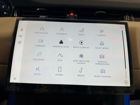 New 2025 Land Rover Discovery Sport S image 17