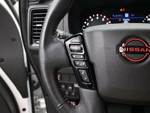 Used 2023 Nissan Frontier PRO-4X w/ Pro-4X Premium Package AWD/4WD image 22