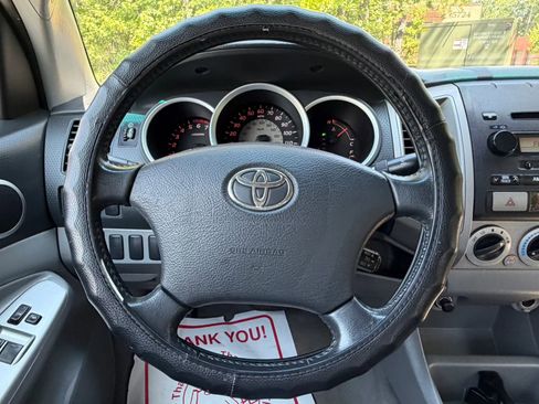 Used 2005 Toyota Tacoma 2WD Access Cab image 23