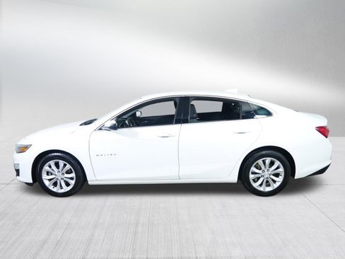 Used 2022 Chevrolet Malibu LT FWD image 4