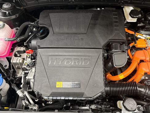 Used 2024 Kia Niro EX image 26