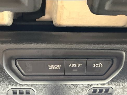 Used 2022 Jeep Wrangler Unlimited Sport AWD/4WD image 22