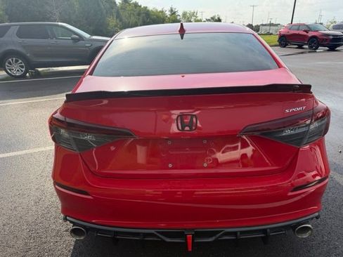 Used 2025 Honda Civic Sport image 6