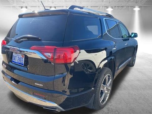 Used 2018 GMC Acadia Denali w/ Technology Package AWD/4WD image 5
