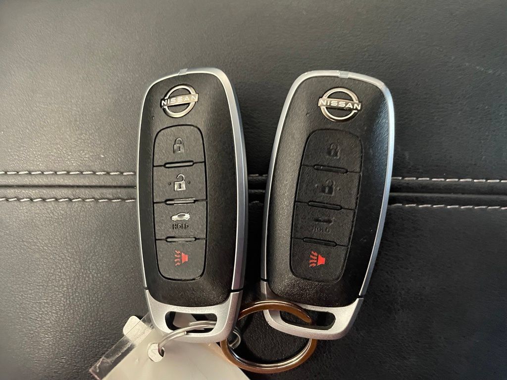 Certified 2025 Nissan Sentra SV FWD image 18