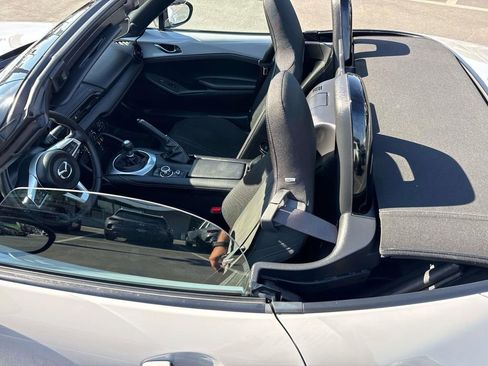 Certified 2024 MAZDA MX-5 Miata Club image 10