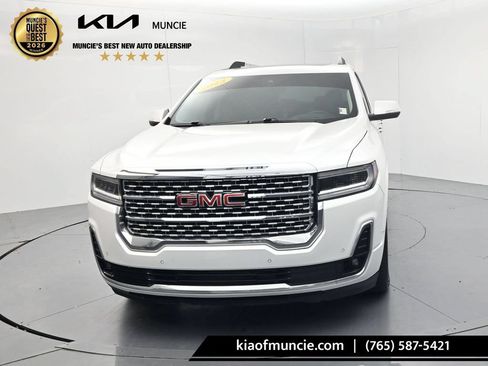 Used 2023 GMC Acadia Denali w/ Trailering Package AWD/4WD image 3