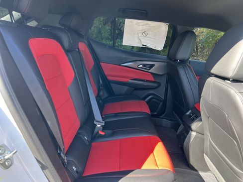 New 2025 Chevrolet Equinox EV RS w/ Active Safety Package 3 image 31