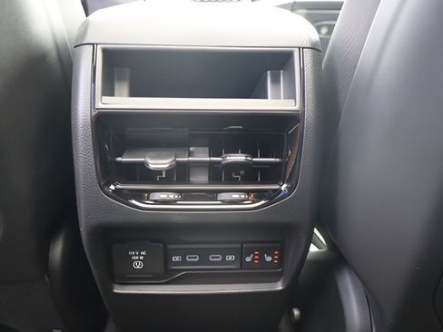 New 2026 Jeep Grand Cherokee Limited AWD/4WD image 28