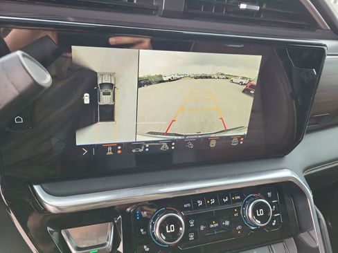 Used 2024 GMC Sierra 2500 Denali Ultimate image 23