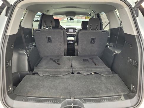 Used 2019 GMC Acadia SLE w/ Driver Alert Package I image 10