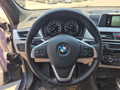 Used 2018 BMW X1 xDrive28i w/ Convenience Package AWD/4WD image 16