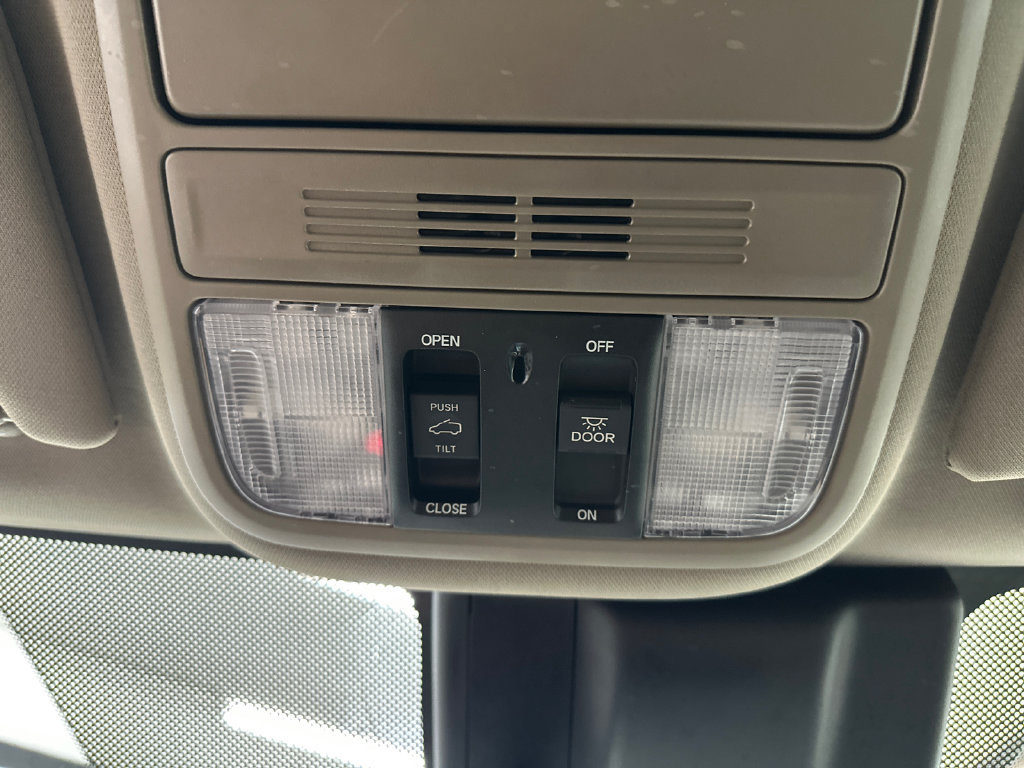 Used 2018 Honda Odyssey EX-L image 35