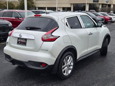 Used 2015 Nissan Juke SV w/ Technology Package image 9