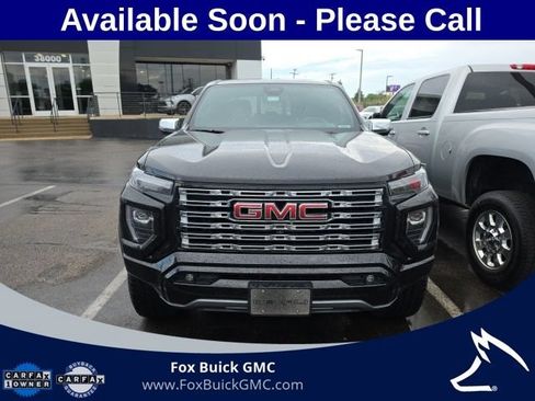 Used 2024 GMC Canyon Denali w/ LPO, Denali Black Edition AWD/4WD image 2