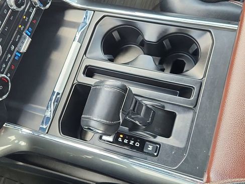 Used 2022 Ford F150 Lariat w/ Equipment Group 502A High image 16