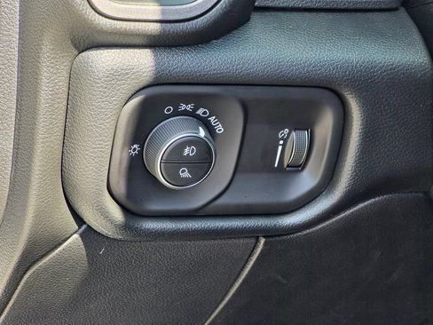 New 2026 RAM 3500 Tradesman AWD/4WD image 34