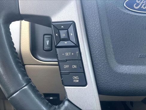 Used 2017 Ford Expedition EL Limited image 20