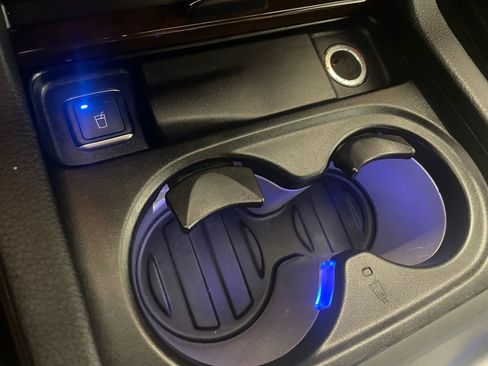 Used 2015 Mercedes-Benz GL 450 4MATIC image 30