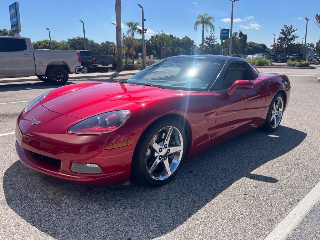 Used 2005 Chevrolet Corvette Coupe w/ Preferred Equipment Group RWD image 7