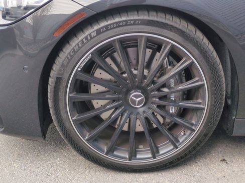 Used 2025 Mercedes-Benz S 63 AMG S image 11