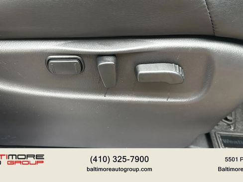 Used 2017 Nissan Armada Platinum w/ Captain Seat Package image 24