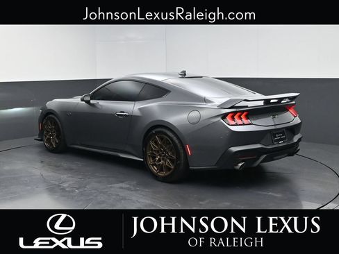 Used 2025 Ford Mustang GT Premium w/ GT Performance Package RWD image 7