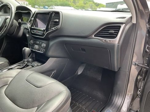 Used 2020 Jeep Cherokee Limited AWD/4WD image 41